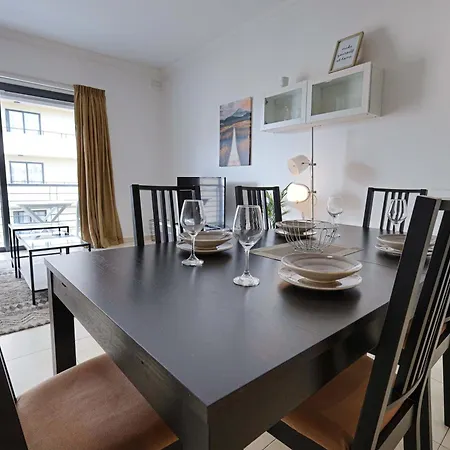 Modern 3Br Stylish & Spacious Apartment - Close To Sliema Promenade Gzira Exterior foto