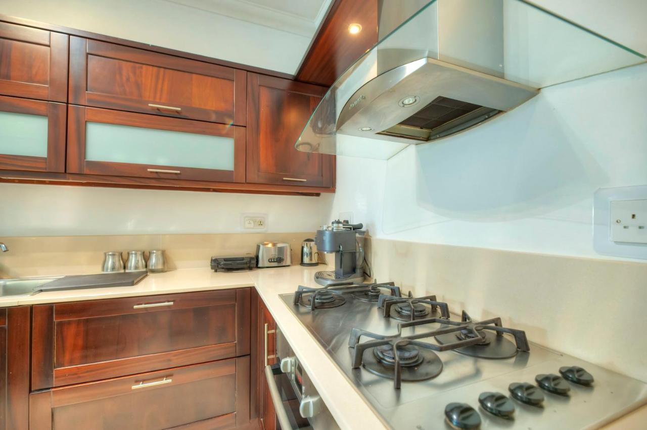 Modern 3br Stylish & Spacious - Close To Sliema Promenade *