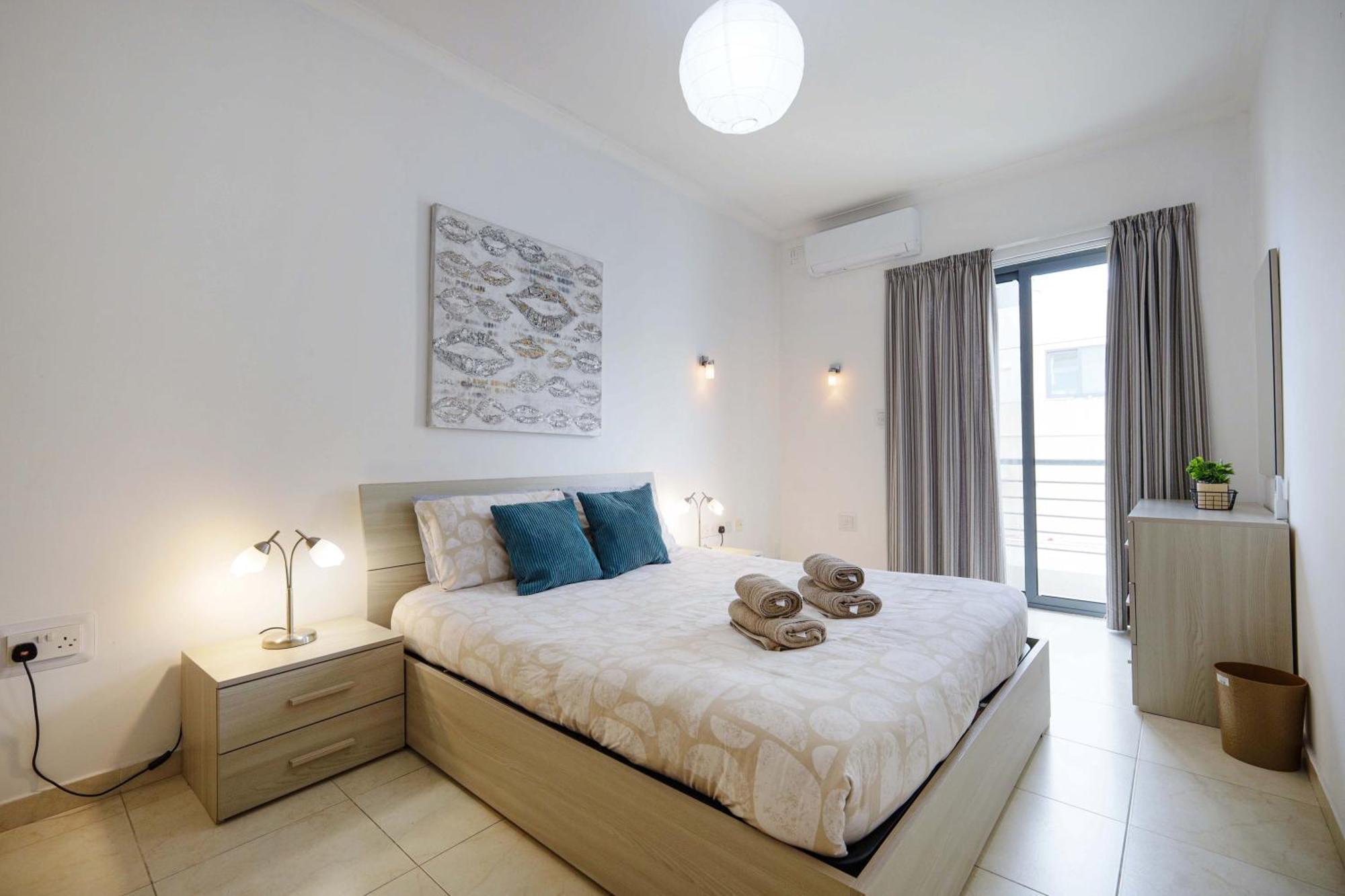 Modern 3br Stylish & Spacious - Close To Sliema Promenade Apartment