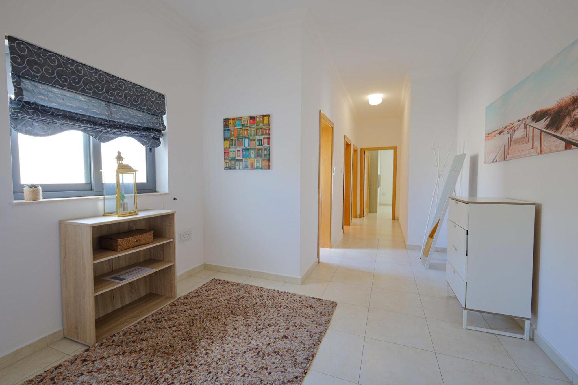 Appartamento Modern 3br Stylish & Spacious - Close To Sliema Promenade